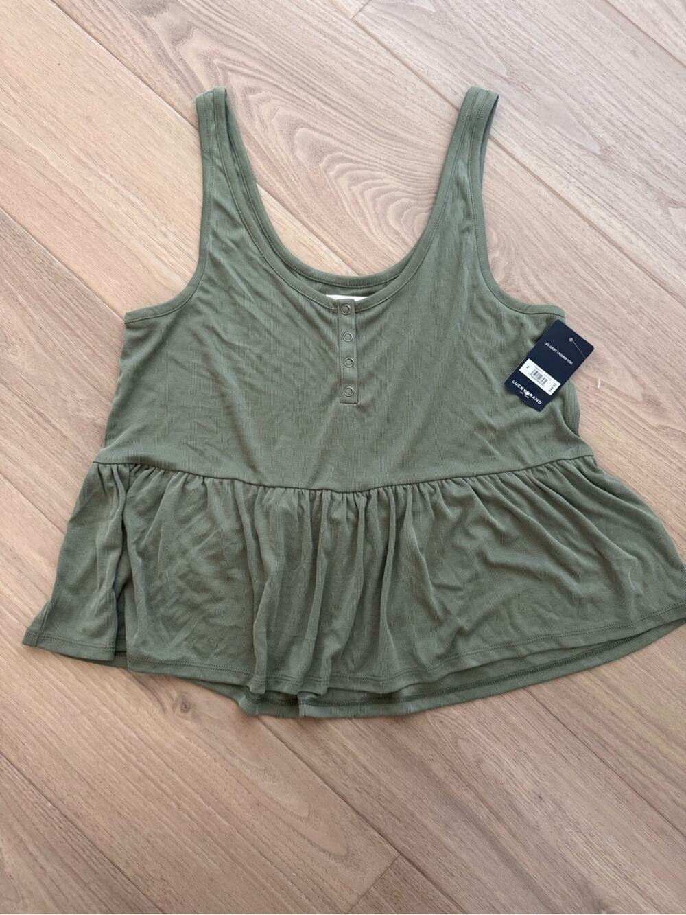 NWT Lucky Brand Ruffled Henley Tank Top in Olive Green